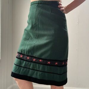 Vintage 50s/60s one-of-a kind, handmade dark green pencil skirt